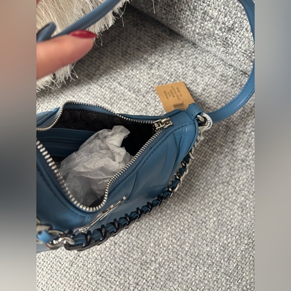 Steve Madden Quilted Chain Strap Shoulder Bag Blue – Brand New with Tags - Picture 4 of 7